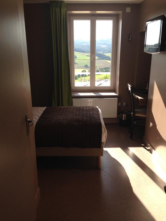 Le Relais Des Bergers 호텔 Saint-Martin-en-Haut 객실 사진
